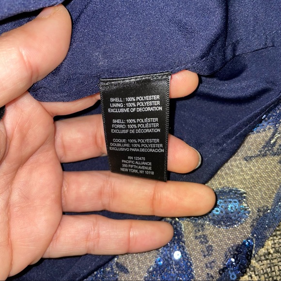 Tahari Arthur S. Levine NWT! Navy/Gold Floral Embroidery Sequins Blouse Size L - Picture 14 of 17